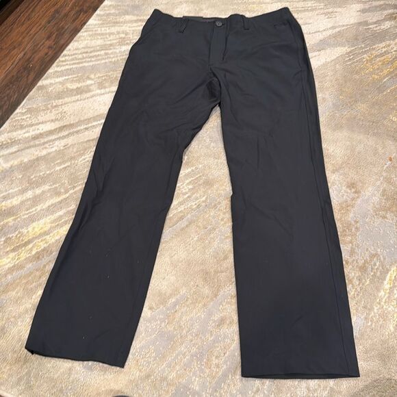 Men’s Under Armour Golf taper  Pants 34/32 black new with tag water repellent - Picture 1 of 5